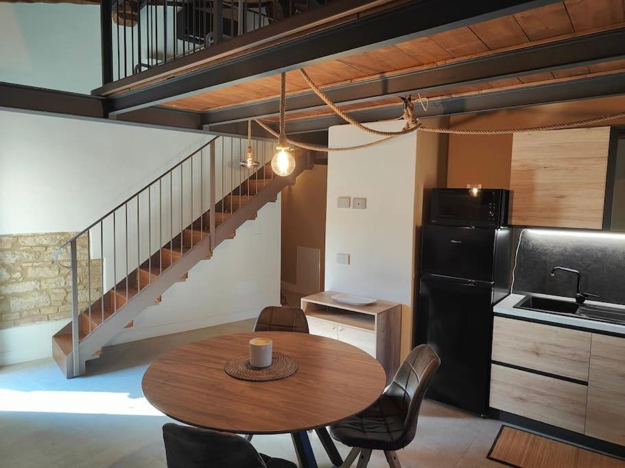 Volaterrae Deluxe Loft With Garden Διαμέρισμα Βολτέρρα Εξωτερικό φωτογραφία